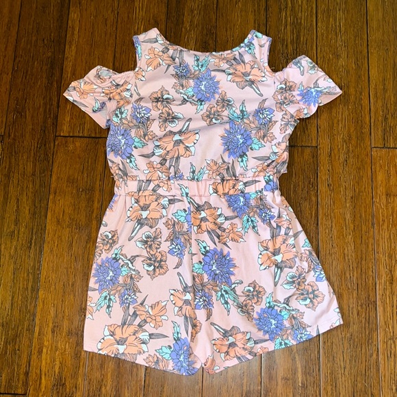 Super Soft Girl’s Cold Shoulder Romper - Picture 4 of 5